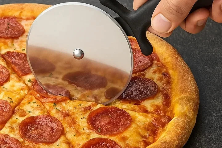 pizzasnijder van Scandicrust