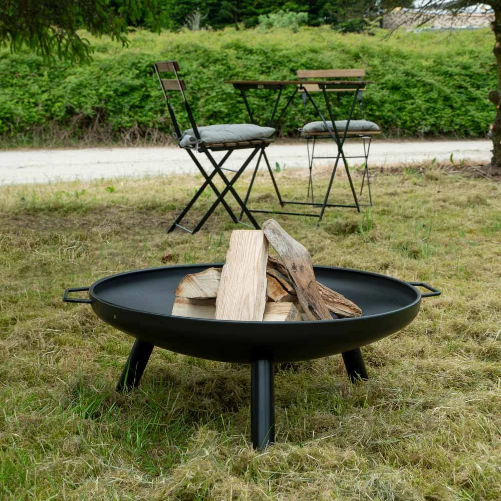 Dubai Fire Pit with Grill Grate and Mesh Lid