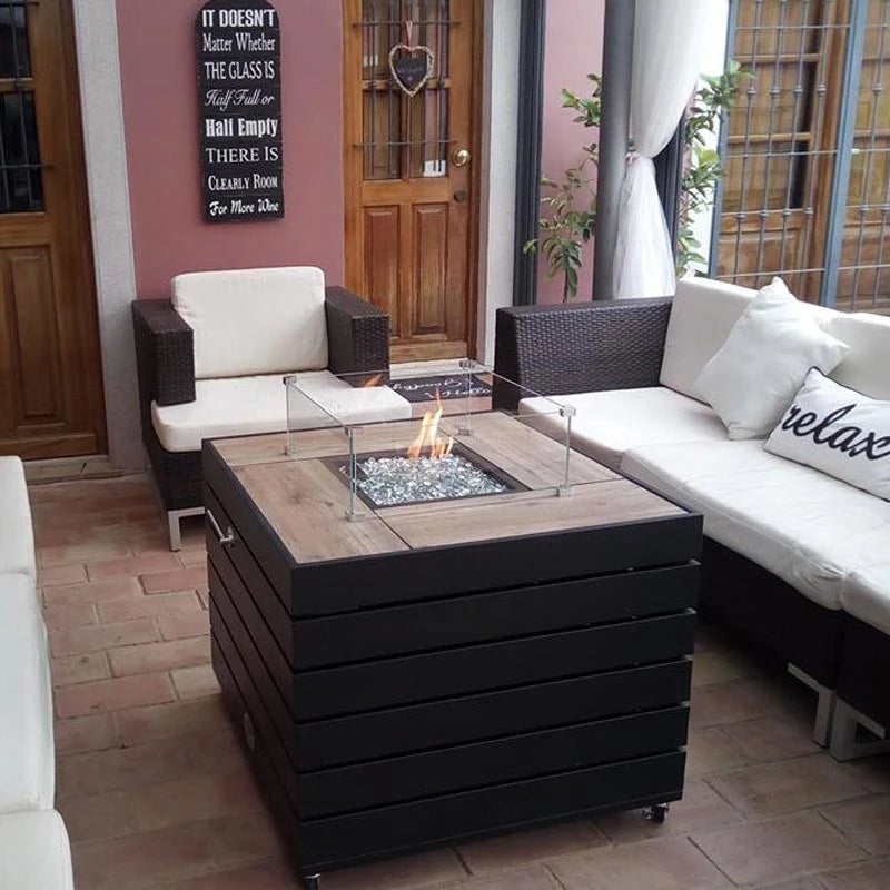 Madrid buitentafel met vuurhaard - Muztag